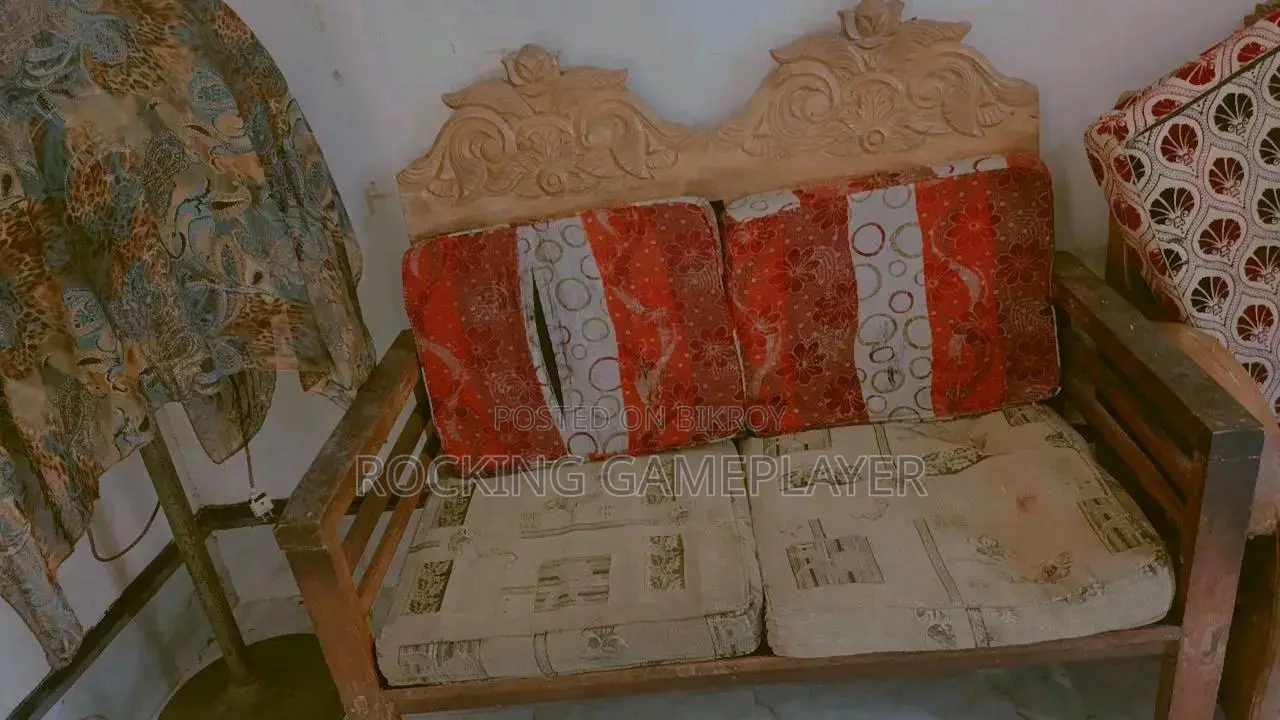 ছোফা লোহা কাঠ