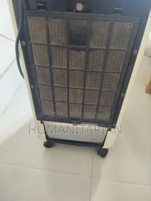 Cooler for Sale in Good Condition (4 Liters)