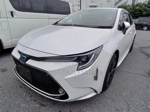 Toyota Corolla 2021 Pearl