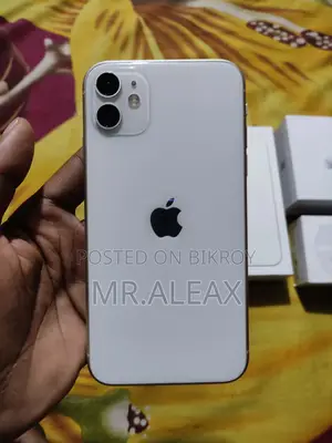 Apple iPhone 11 128 GB White