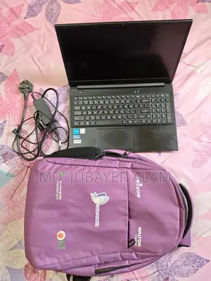 Laptop 8GB Intel Core i5 HDD 1T