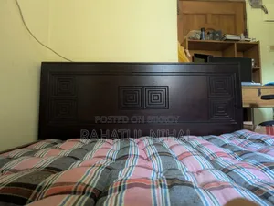Semi Double Bed
