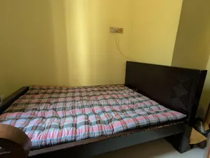 Semi Double Bed