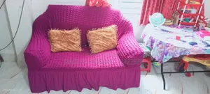 কভারসহ সোফা বিক্রয় ( এক মাস ব্যবহৃত)