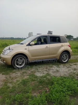 Toyota IST 2004 Beige