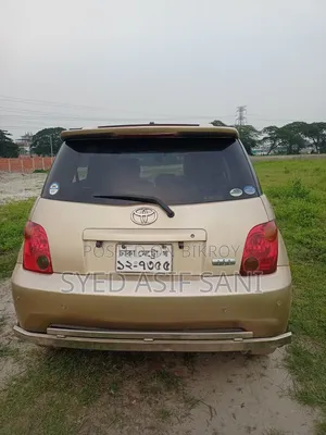 Toyota IST 2004 Beige