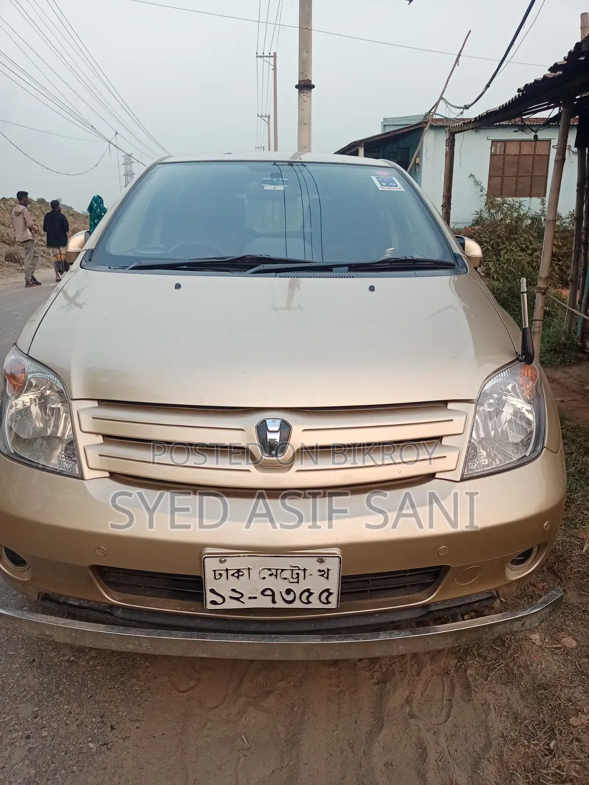 Toyota IST 2004 Beige