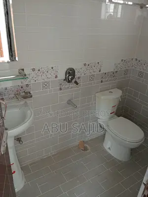 3bdrm Apartment in Aftab Nagar for rent