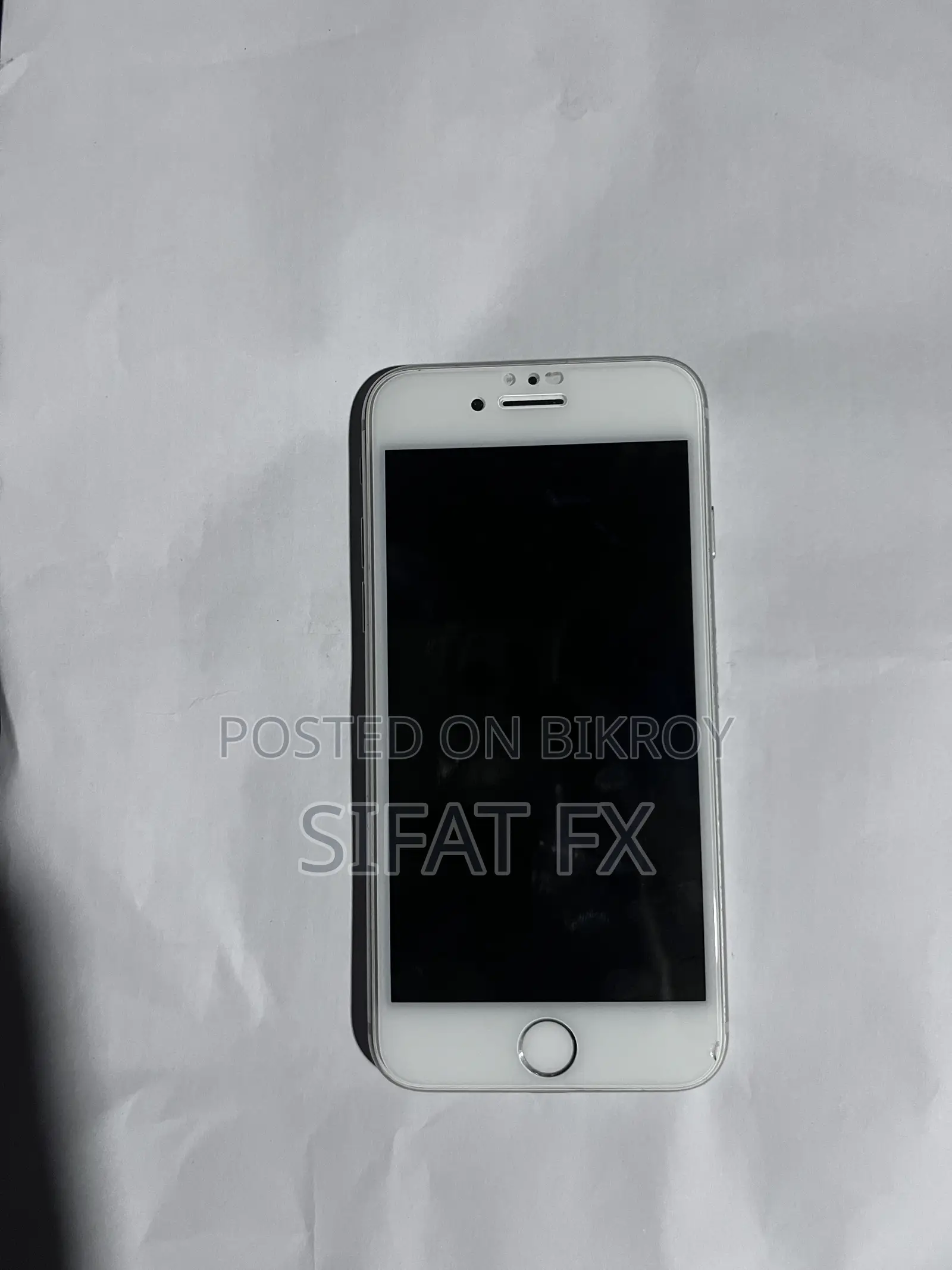 Apple iPhone 8 64 GB White