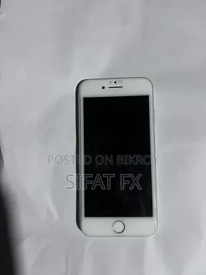 Apple iPhone 8 64 GB White