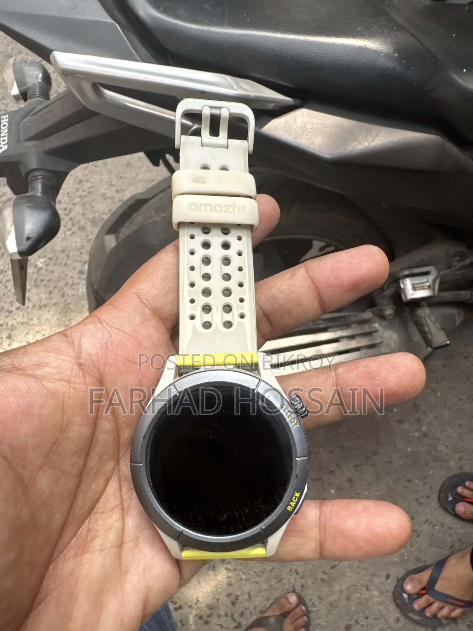 Amazfit Hand Watch