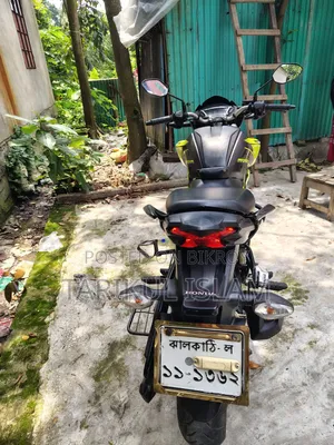 Honda CB 2021 Green