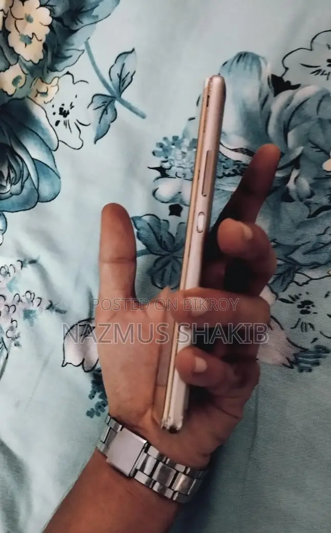Symphony i10+ 16 GB Rose Gold