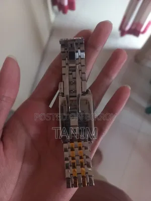 ঘড়ি বিক্রয়