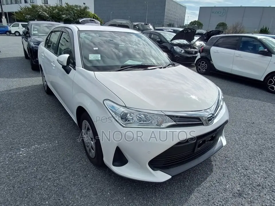 Toyota Axio 2021 White