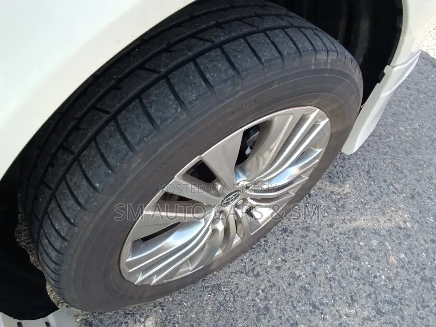 Toyota Harrier 2022 Pearl
