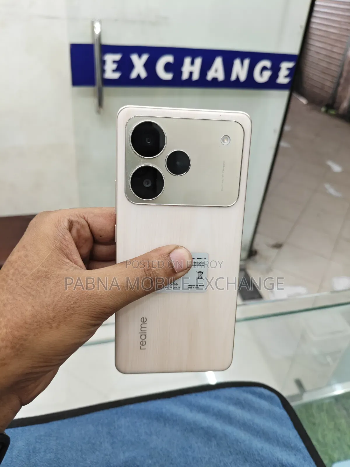 Realme P4 Pro 256 GB Gold