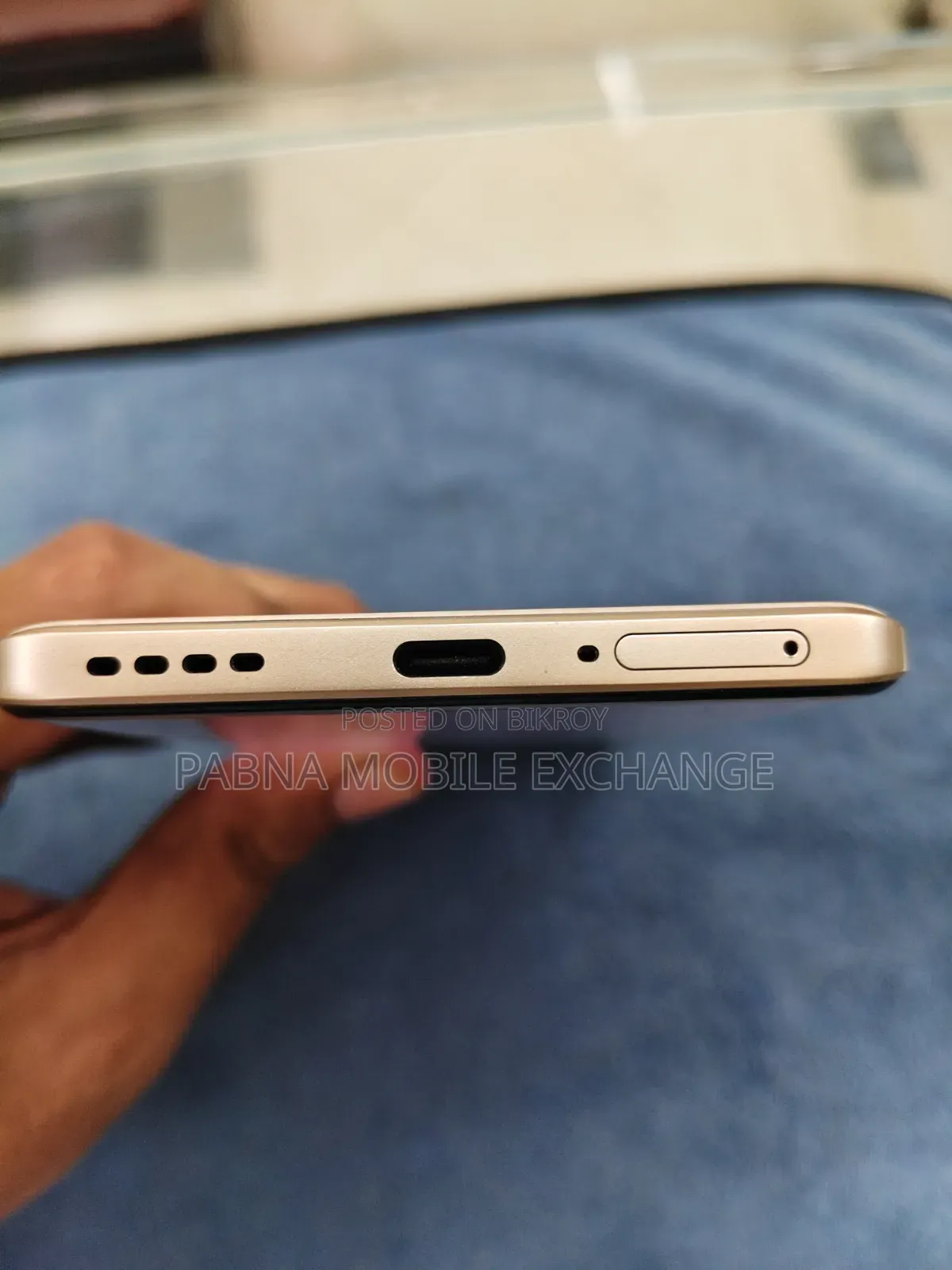 Realme P4 Pro 256 GB Gold