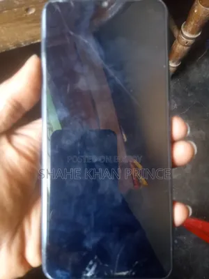 Infinix Black