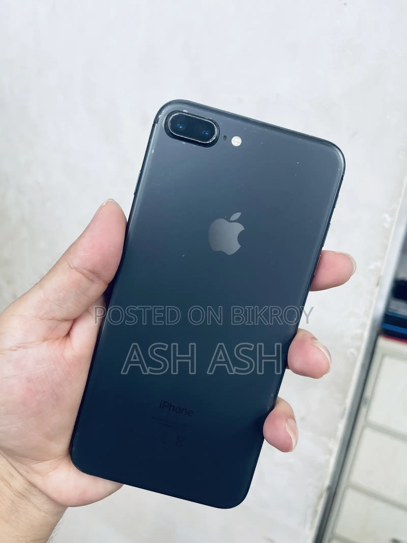 Apple iPhone 8 Plus 64 GB