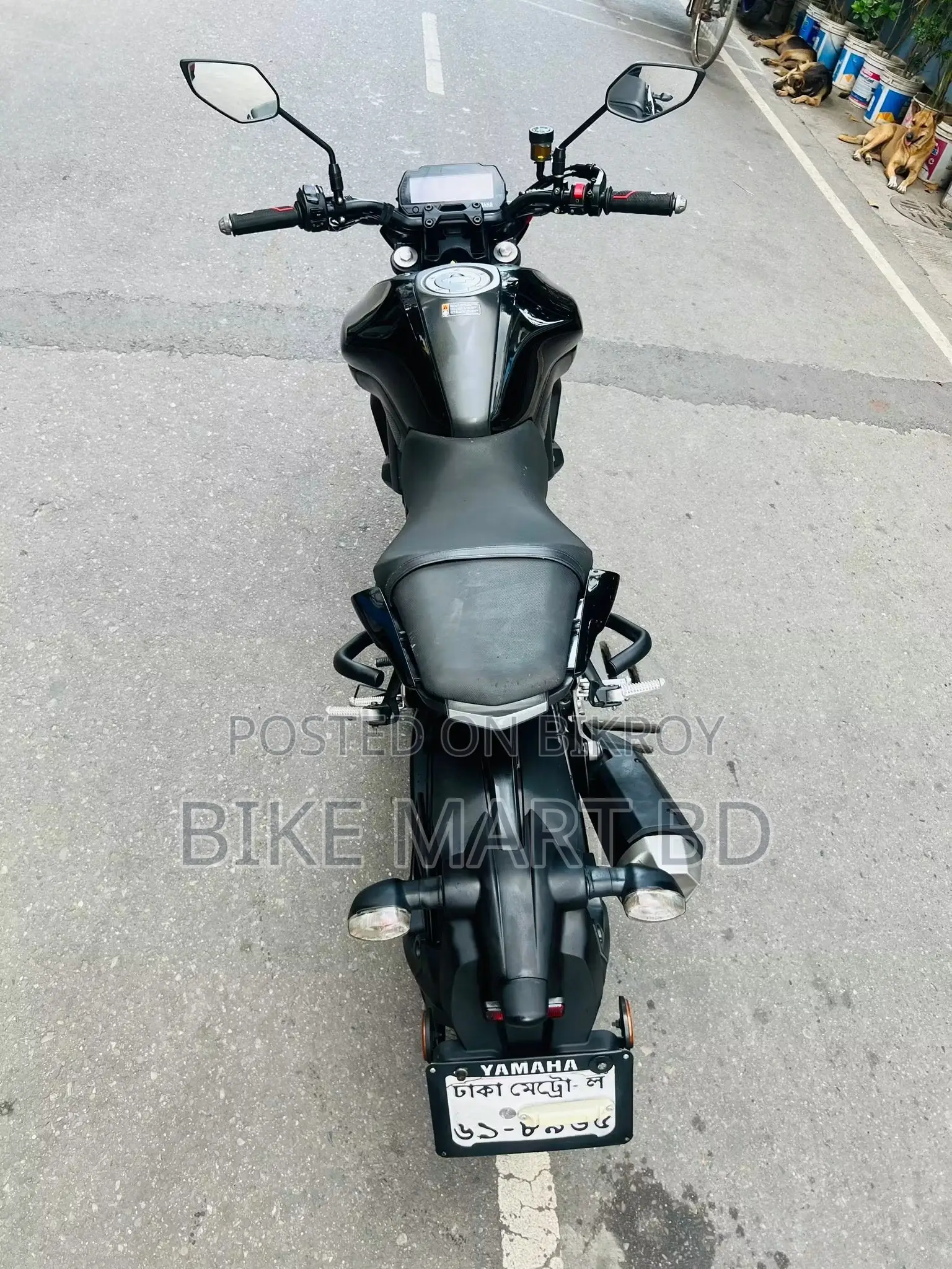 Yamaha 2022 Black