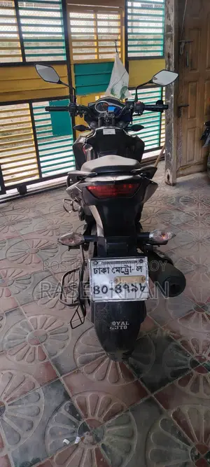 হিরো হাঙ্ক ২০২১ কালো