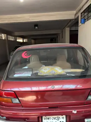 Toyota Starlet 1992 Red