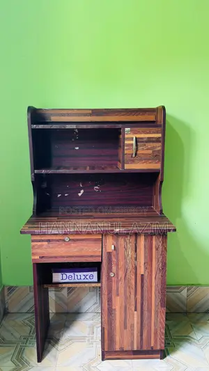 Reading Table With Storage | Study Table | Good Condition