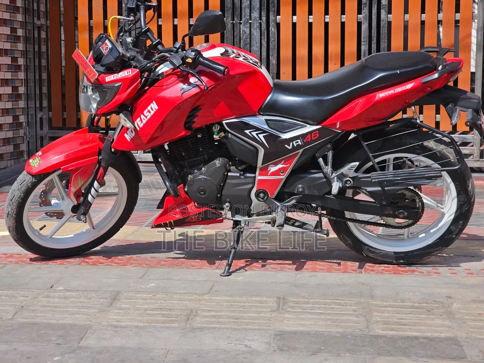 TVS Apache RTR 160 4V 2021 Red