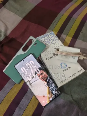Tecno Camon 40 256 GB Blue