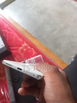 Vivo V40 5G 256 GB সাদা