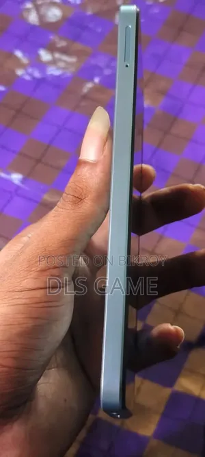 Realme C33 128 GB Bronze