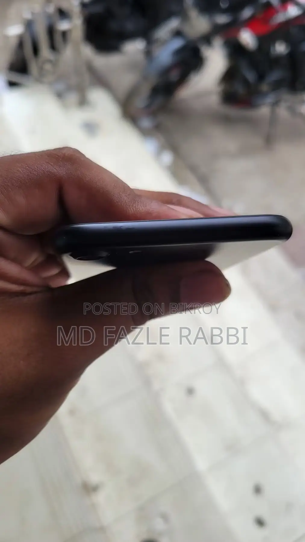 অ্যাপল আইফোন ৭ ১২৮ জিবি ব্ল্যাক