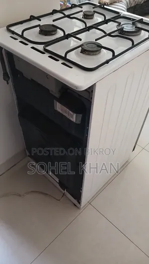 ৪ বার্নার গ্যাস স্টোভ গ্রিল এবং মাইক্রোওয়েভ ওভেনসহ