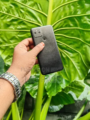 মোবাইল ফোন ১২৮ জিবি কালো