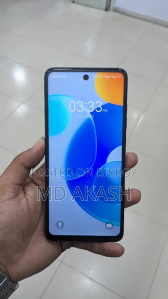Tecno Spark Go 64 GB নীল