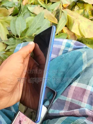 Motorola Moto G85 128 GB Blue
