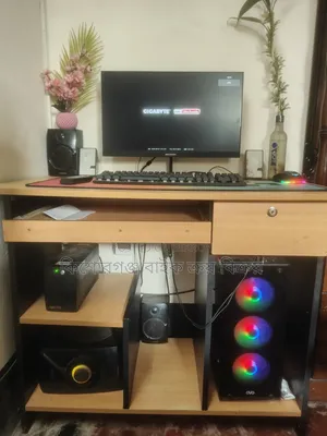 Desktop Computer 16GB AMD Ryzen 5 eMMC 256GB