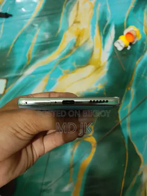 New Tecno Camon 40 256 GB Blue