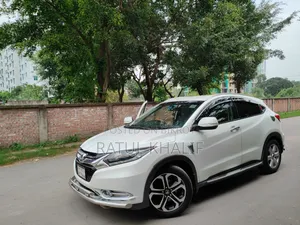 Honda Vezel 2014 Pearl