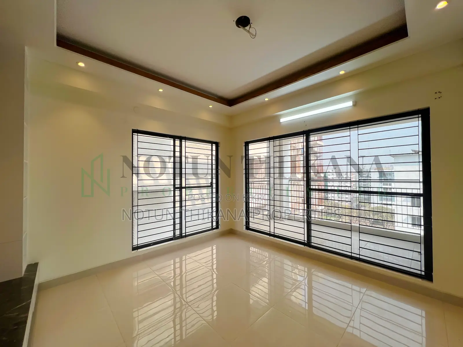 3-bedroom Apartment in Bashundhara City for rent