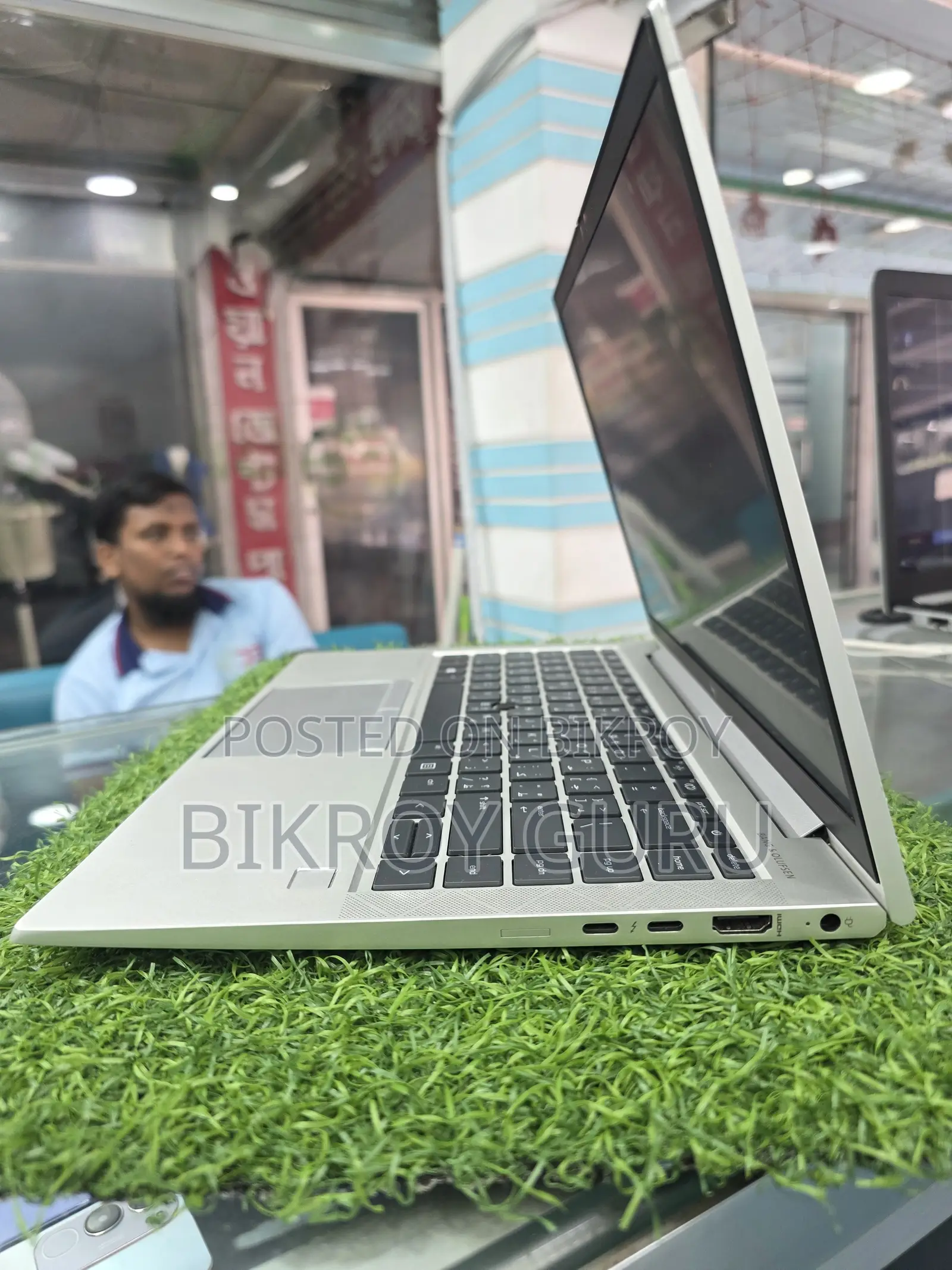 Laptop HP EliteBook 840 G8 16GB Intel Core i5 SSD 512GB