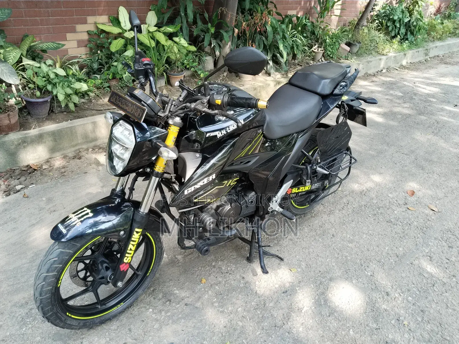 Suzuki Gixxer Fi ABS 2024 Black