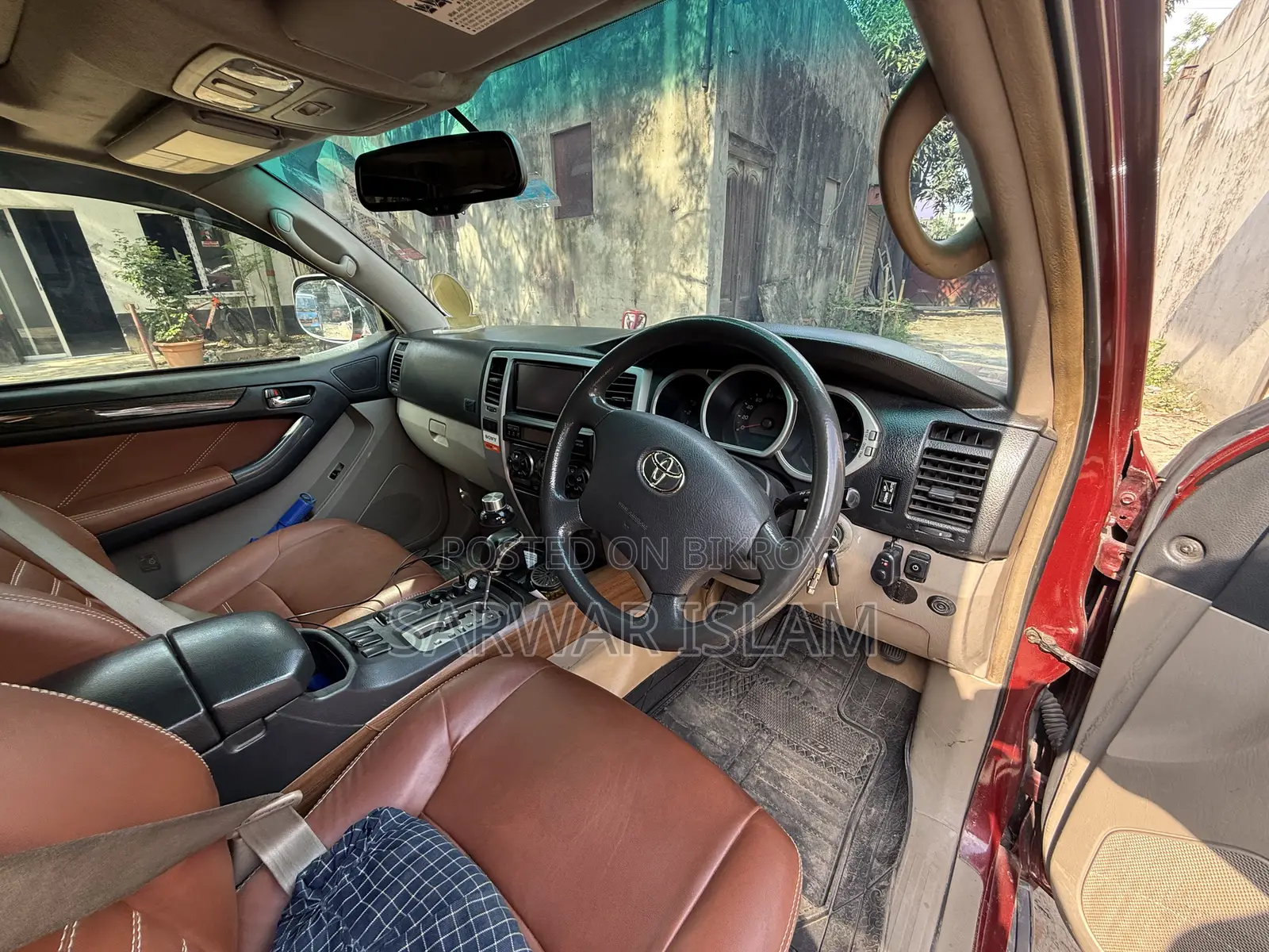 Toyota Hilux Surf 2004 Maroon