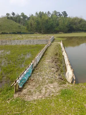 I want to sell a piece of land, please contact if anyone is interested