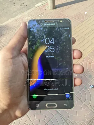 Samsung Galaxy J5 16 GB Black