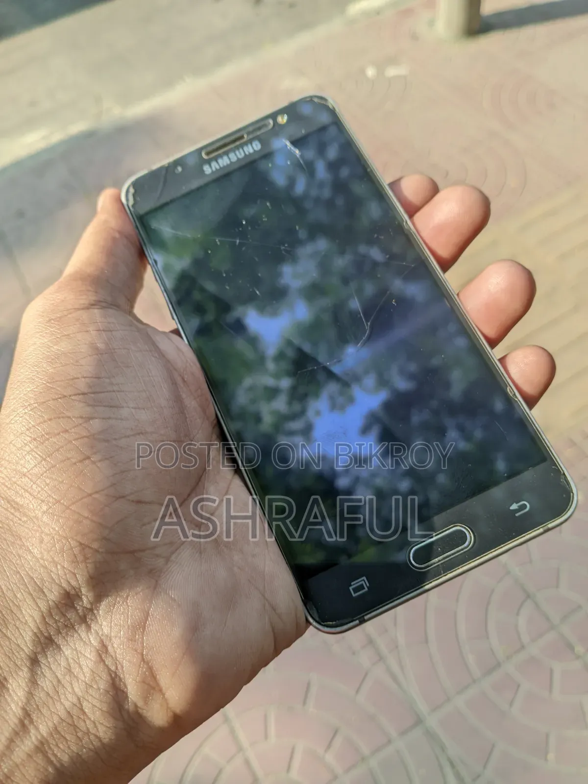 Samsung Galaxy J5 16 GB Black