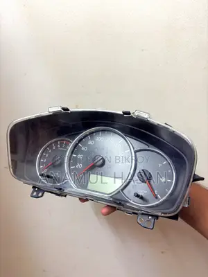 টয়োটা এক্সিও আরপিএম মিটার