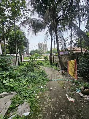 উত্তরখানে মেইন রাস্তার সাথে আড়াই কাঠার রেডি প্লট বিক্রি!