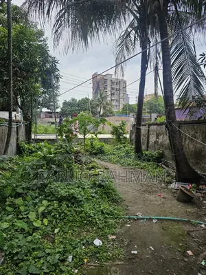 উত্তরখানে মেইন রাস্তার সাথে আড়াই কাঠার রেডি প্লট বিক্রি!